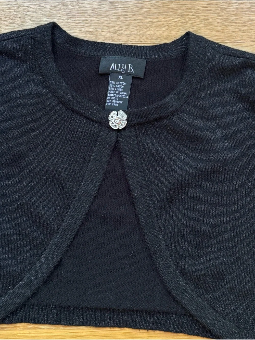 Black Cropped Bolero/Shrug/Sweater with Decorative Snap (Girls XL)